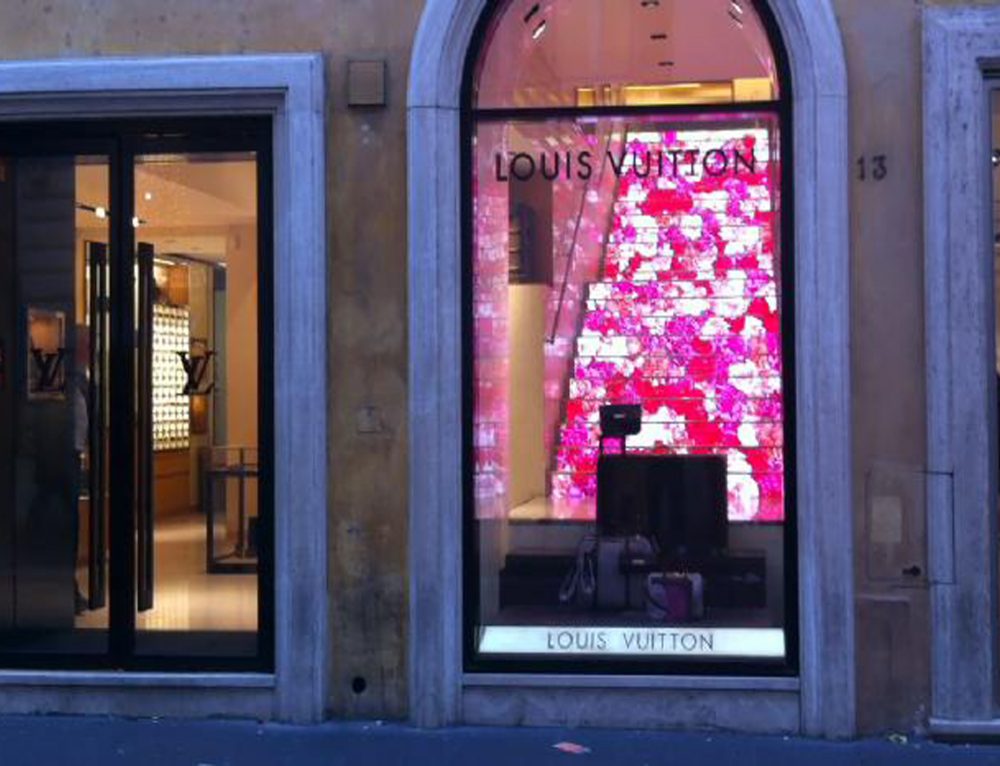 Biggest Louis Vuitton Store In Singapore Time Wydział